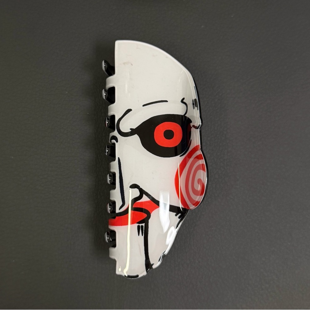 SAW Hair Clip